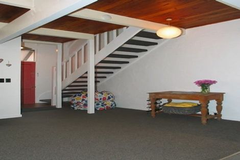 Photo of property in 18/10 Pitarua Street, Thorndon, Wellington, 6011