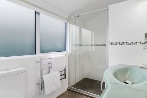Photo of property in 15 Martin Road, Matakana, Warkworth, 0985