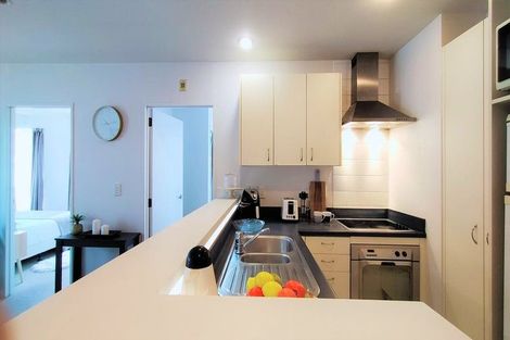 Photo of property in Terrace Heights Apartments, 8c/163 The Terrace, Wellington Central, Wellington, 6011