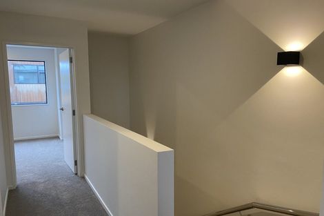 Photo of property in 27 Paetai Lane, Te Atatu Peninsula, 0610