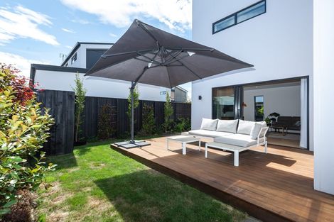 Photo of property in 1/177 Edgeware Road, Edgeware, Christchurch, 8013