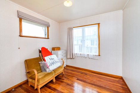 Photo of property in 8 Freyberg Street, Feilding, 4702