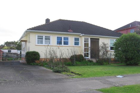 Photo of property in 73 Rangiora Avenue, Roslyn, Palmerston North, 4414