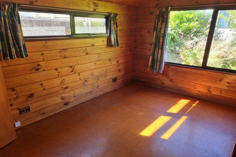 Photo of property in 5 Otonga Way, Churton Park, Wellington, 6037