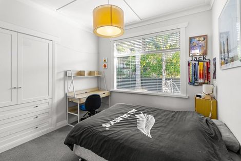 Photo of property in 30 Nobs Line, Strandon, New Plymouth, 4312