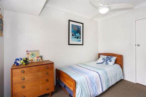 Photo of property in 16 Kaiwaka Road, Waiuku, 2123