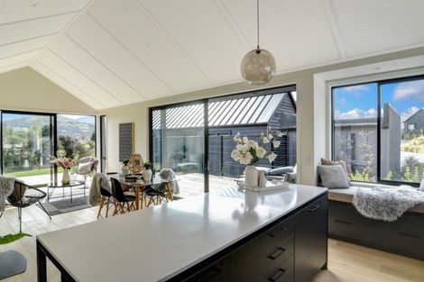 Photo of property in 13 Mckenzies Shute, Jacks Point, Queenstown, 9371