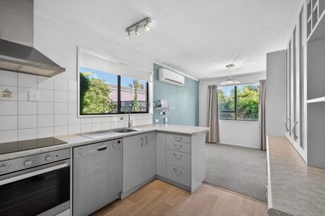 Photo of property in 2/70 Marlow Road, Aranui, Christchurch, 8061