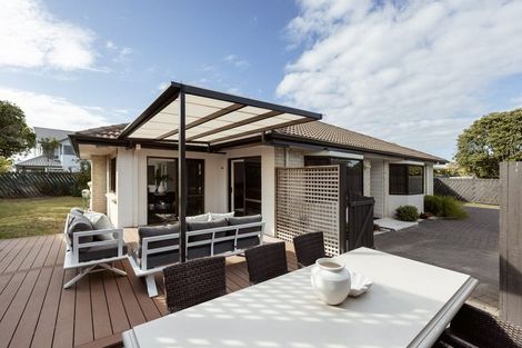 Photo of property in 22b Sunrise Avenue, Mount Maunganui, 3116