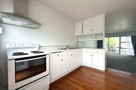 Photo of property in 22 Grande Vue Road, Hillpark, Auckland, 2102