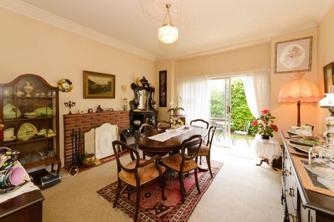 Photo of property in 55 Karina Terrace, Roslyn, Palmerston North, 4414