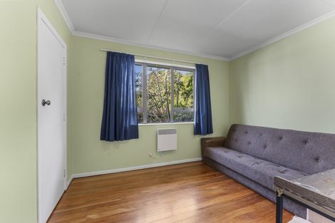Photo of property in 27 Waterloo Crescent, Hokowhitu, Palmerston North, 4410
