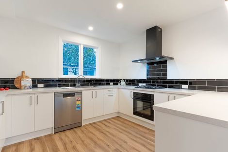 Photo of property in 62 Tilford Street, Woolston, Christchurch, 8062
