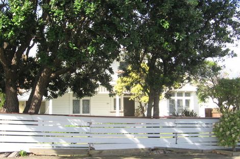 Photo of property in 63 Freyberg Street, Lyall Bay, Wellington, 6022