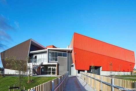 Photo of property in 22 Pukeko Road, Hobsonville, 0616