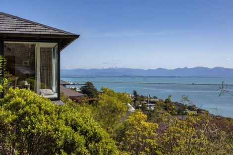 Photo of property in 1 Cape View, Atawhai, Nelson, 7010