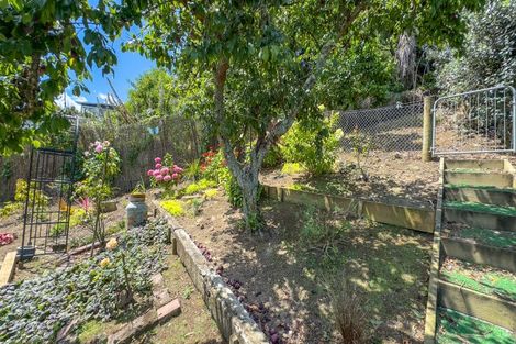 Photo of property in 102 Karaka Road, Thames, 3500