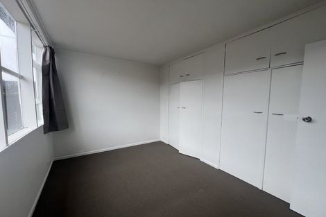 Photo of property in 1/86 Portage Road, New Lynn, Auckland, 0600