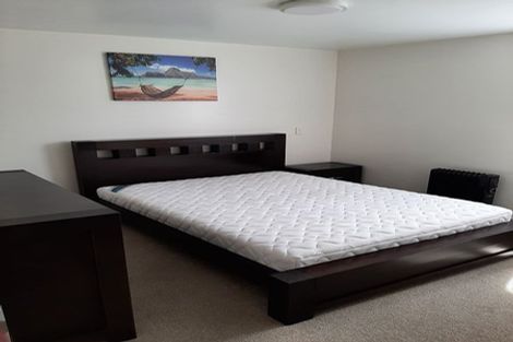 Photo of property in 2/1 Opito Way, East Tamaki, Auckland, 2013