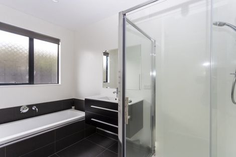 Photo of property in 10 Vale Terrace, Wigram, Christchurch, 8042