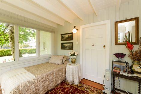 Photo of property in 55 Karina Terrace, Roslyn, Palmerston North, 4414