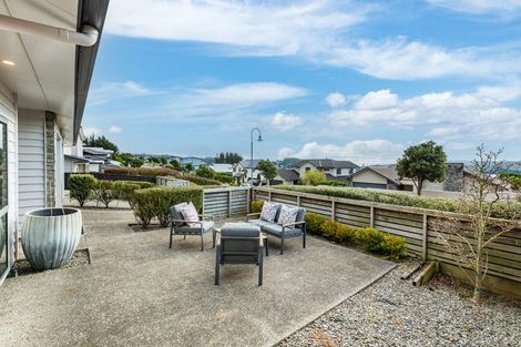 Photo of property in 5 Pacific View, Whitby, Porirua, 5024