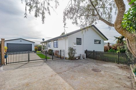 Photo of property in 115b Bartholomew Road, Levin, 5510