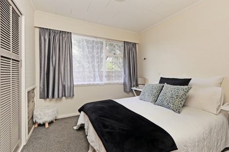 Photo of property in 2 Holyrood Street, Taradale, Napier, 4112