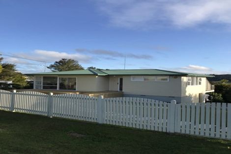 Photo of property in 31 Hillcrest Road, Hatfields Beach, Orewa, 0931