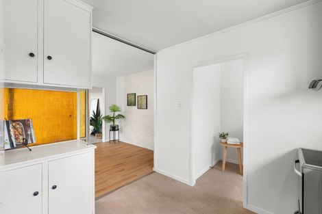 Photo of property in 1/6 Valerie Place, Redwood, Christchurch, 8051