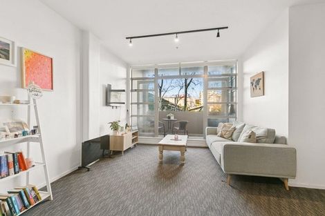 Photo of property in Vespa Apartments, 408/20 Hanson Street, Mount Cook, Wellington, 6021