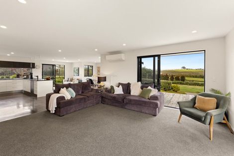 Photo of property in 262a Waimate Road North, Kerikeri, 0293