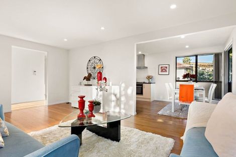 Photo of property in 9 Bernard Street, Papatoetoe, Auckland, 2025