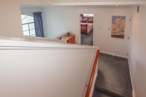 Photo of property in 7 Amesbury Drive, Churton Park, Wellington, 6037