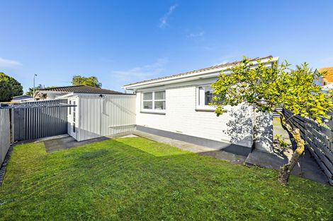 Photo of property in 33a Halsey Road, Manurewa, Auckland, 2102