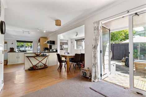 Photo of property in 4 Storey Avenue, Beerescourt, Hamilton, 3200