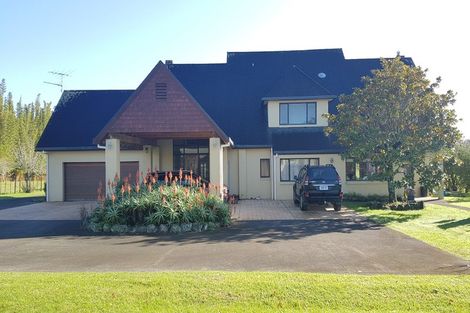 Photo of property in 2/276 East Coast Road, Milford, Auckland, 0620