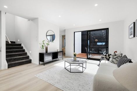 Photo of property in 12a Rewi Street, Torbay, Auckland, 0630