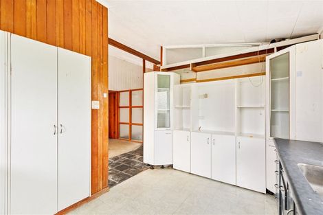 Photo of property in 11 Autumn Avenue, Glen Eden, Auckland, 0602