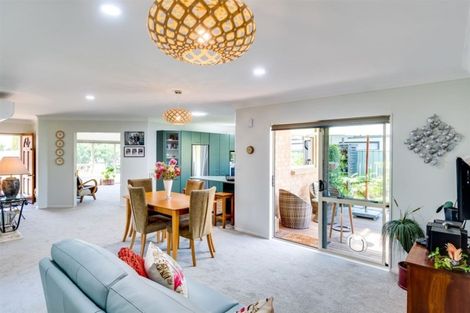 Photo of property in 83 Kensington Drive, Taradale, Napier, 4112