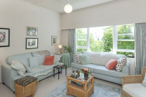 Photo of property in 10 Collins Street, Te Hapara, Gisborne, 4010