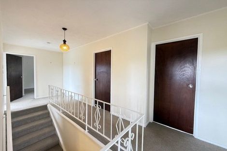 Photo of property in 70 Glencoe Road, Browns Bay, Auckland, 0630