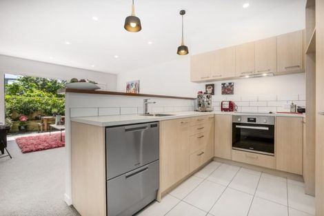 Photo of property in 11/7u Handyside Street, Tawa, Wellington, 5028