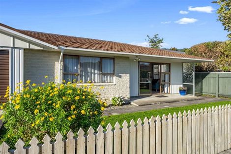 Photo of property in 1 Koromiko Road, Waikanae, 5036