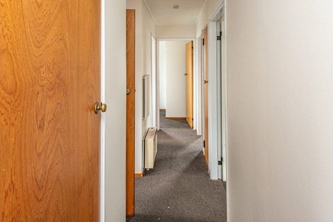 Photo of property in 19 Tongariro Street, Castlecliff, Whanganui, 4501