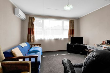 Photo of property in 27c Rimu Street, Inglewood, 4330