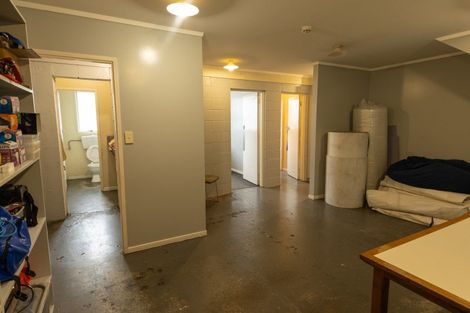 Photo of property in 1-2 Seagull Place, Whitby, Porirua, 5024