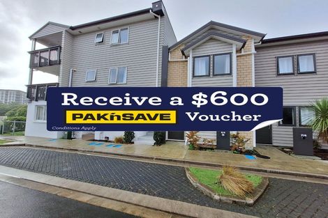 Photo of property in 6/4 Wallson Crescent, Wiri, Auckland, 2104