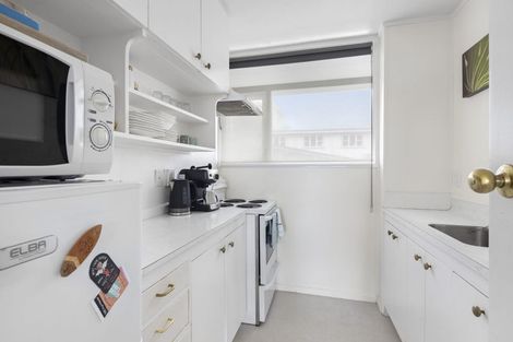 Photo of property in 1d/145 Ohiro Road, Brooklyn, Wellington, 6021