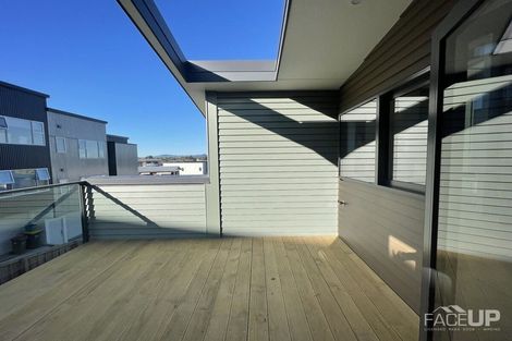 Photo of property in 11u4 Scotland Place, Hillcrest, Hamilton, 3216